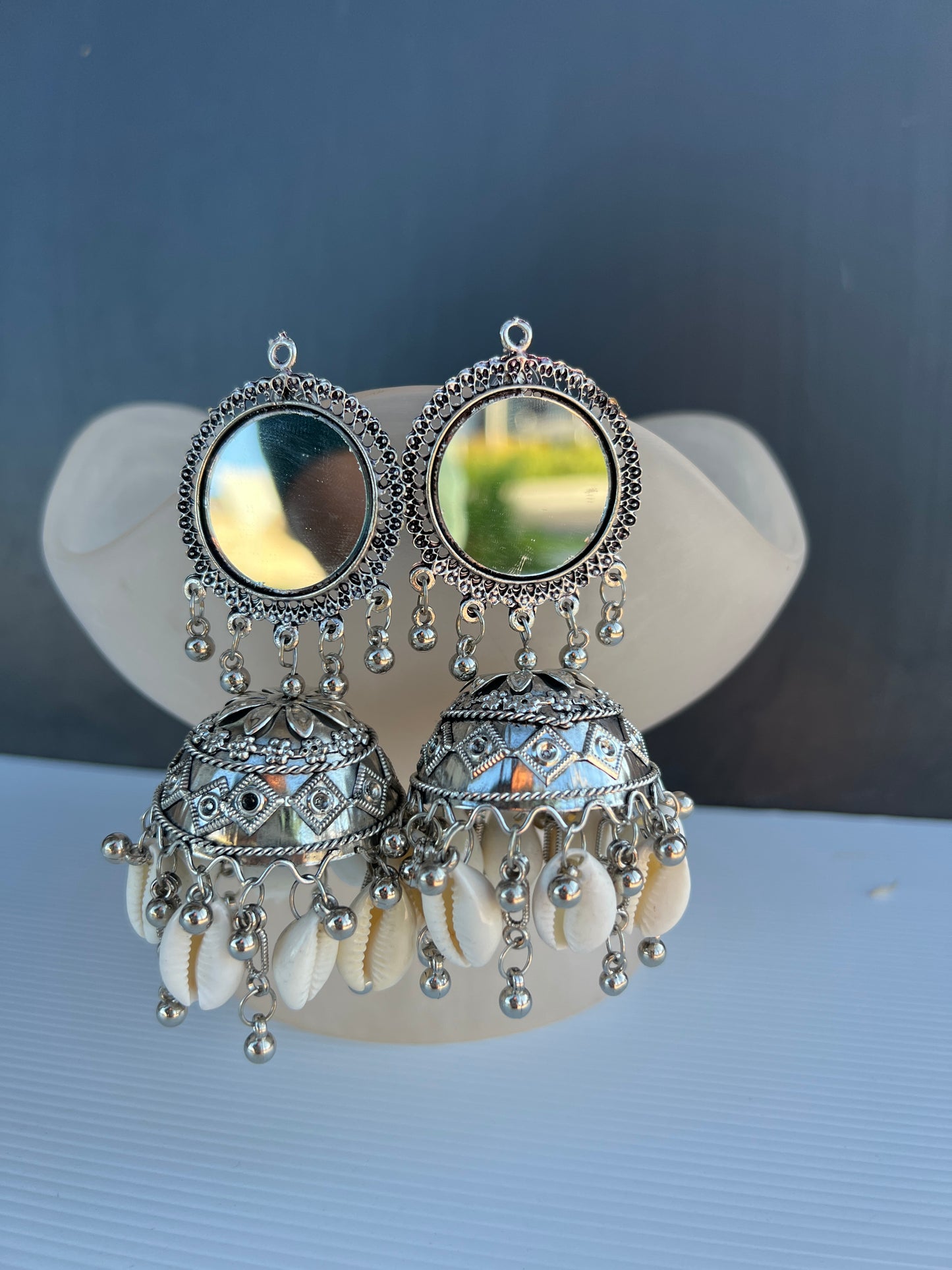 Anvi jhumka