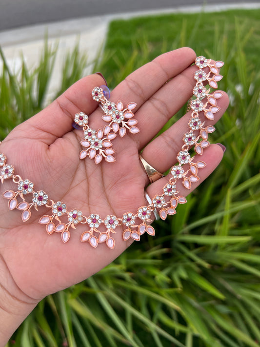 Elegant necklace
